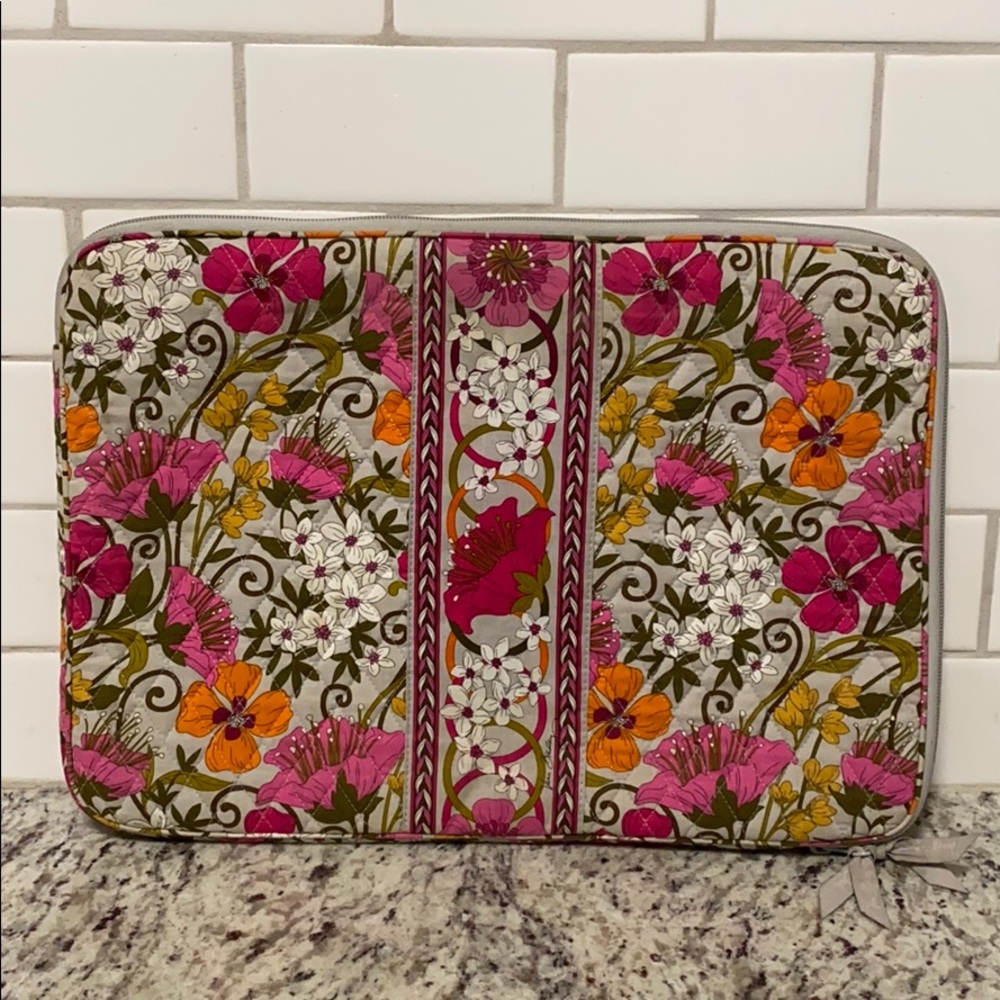 Vera Bradley 17" Laptop Sleeve Case in Tea Garden
